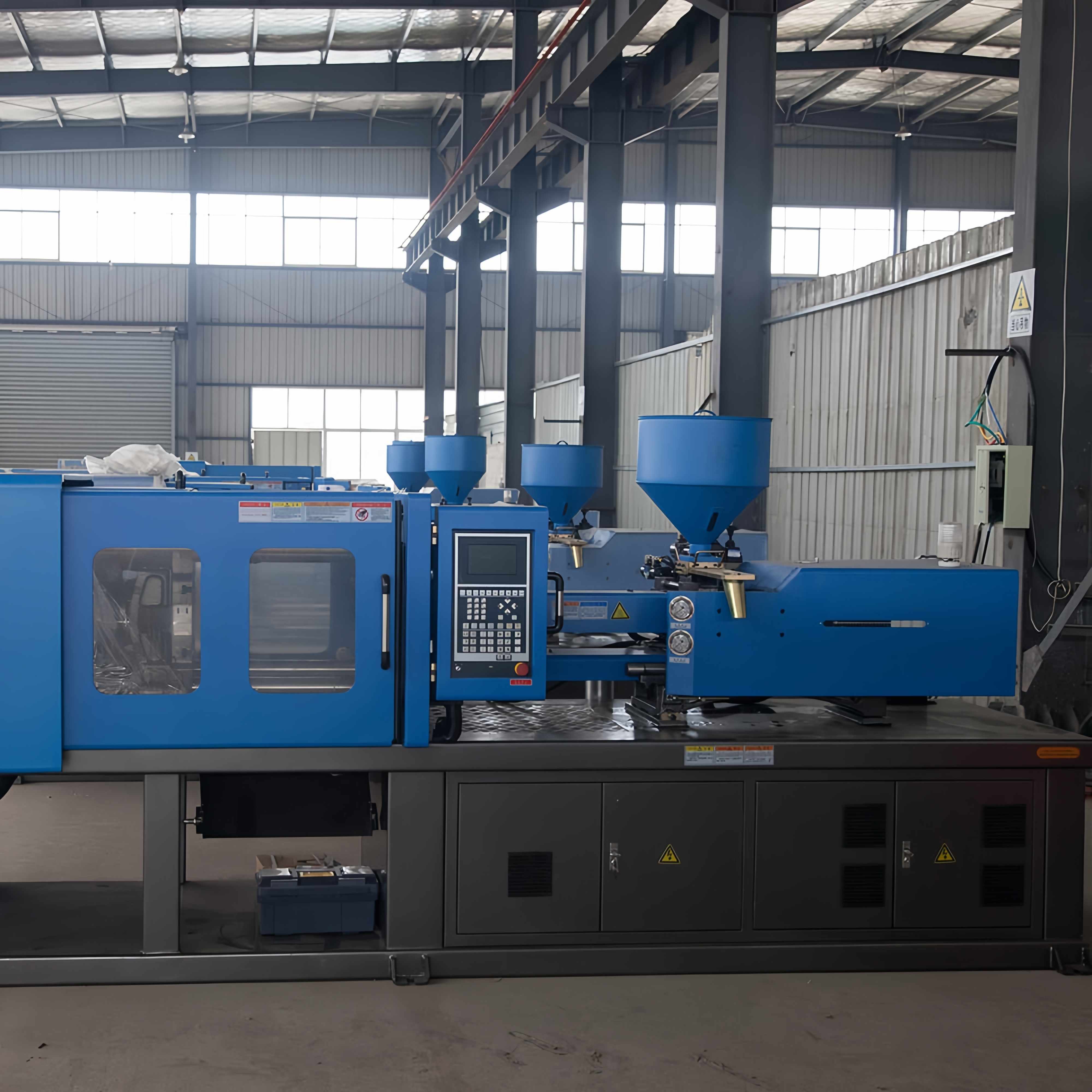 Bottle Injection Moulding Machine